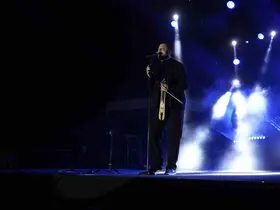 Ekin Uzunlar, Niğde’de unutulmaz bir konser verdi

