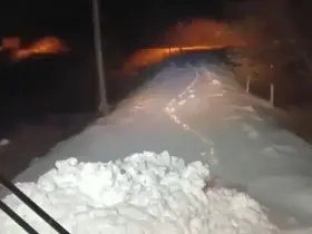 Elazığ’da kapanan 67 köy yolunu açma çalışmaları sürüyor
