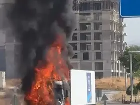 Elazığ’da tır alevlere teslim oldu

