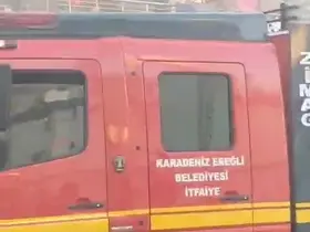 Elektrikli fırından çıkan yangın evi kullanılamaz hale getirdi
