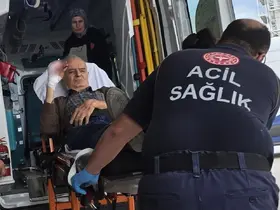 Elini bıçkı makinesine kaptırdı, parmağı koptu
