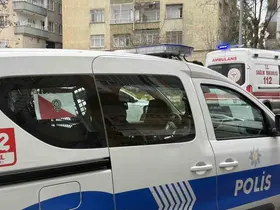 Emekli polis evinde ölü bulundu
