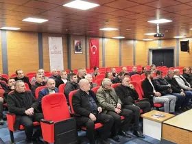 Emet ve Hisarcık’ta muhtarlara "Aile Yılı" konulu eğitim verildi
