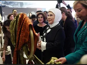 Emine Erdoğan’ın Amerika temaslarına Bursa İpeği damgasını vurdu

