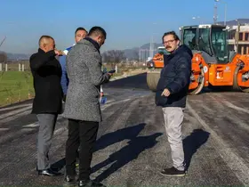 Emirbeyazıt Mahallesi Kolejler bölgesinde üstyapı çalışmaları başladı
