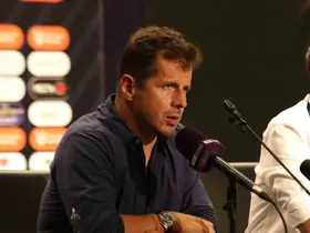 Emre Belözoğlu: "Futbol, anları çok doğru oynamanız gereken bir oyun"

