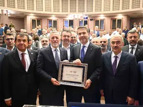 Enerji ve Tabii Kaynaklar Bakanı Alparslan Bayraktar BTSO Meclisinin konuğu oldu
