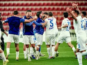Erciyes 38 FK kadroyu kurdu
