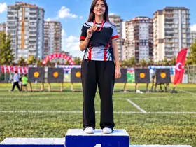 Erdem Koleji’nden Cumhuriyet Bayramı’na Şampiyonluk armağanı
