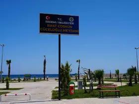 Erdemli’ye yeni 15 park alanı kazandırıldı
