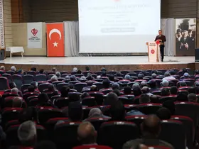 Erzincan Valisi Aydoğdu, din görevlileriyle bir araya geldi
