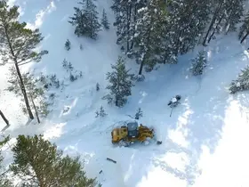 Erzincan’da kar ve tipiden kapanan 213 köy yolunda çalışmalar sürüyor

