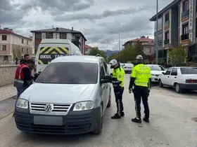 Erzincan’da okul çevrelerinde güvenlik uygulaması gerçekleştirildi
