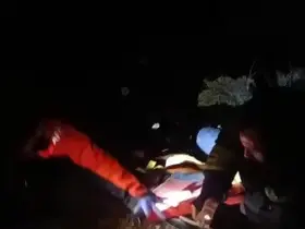 Erzincan’da uçurumdan düşen İran uyruklu vatandaş kurtarıldı
