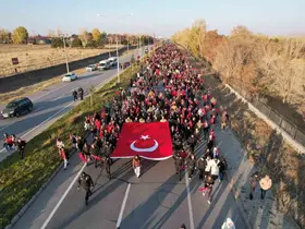 Erzurum’da 148 yıl önceki kahramanlık ruhu bir kez daha yaşatıldı
