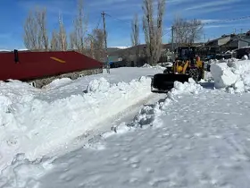 Erzurum’da karla mücadele devam ediyor

