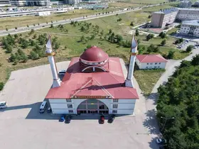 Erzurum’un divit kalem minareli camisi görenleri hayran bırakıyor
