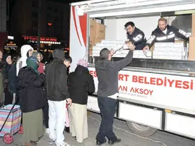 Esenyurt’ta Miraç Kandili’nde gönüller bir oldu
