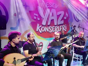 ESEV Yaz Konserleri, farklı müzik türlerini Esenlerlilerle buluşturmaya devam ediyor
