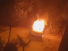 Eşinin açtığı boşanma davası sonrası villasını ve aracını ateşe veren mimar hayatını kaybetti
