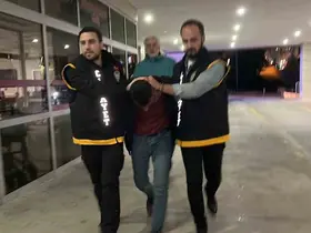 Eski eşini kucağındaki bebeğe aldırmadan bıçaklamıştı, tutuklandı
