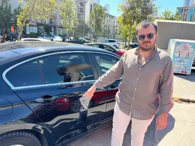 Eski vekilin eşine ’Aracımı çizdi’ suçlaması: Taraflar birbirinden şikayetçi oldu
