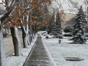 Eskişehir güne kar sürpriziyle uyandı
