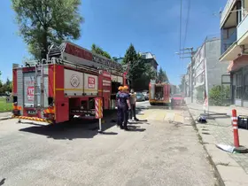 Eskişehir’de iş yeri yangını, dumandan etkilenen 6 kişi hastaneye kaldırıldı
