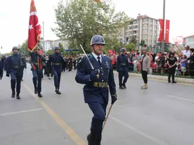 Eskişehir’de Zafer Bayramı törenlerle kutlandı
