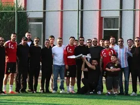 Eskişehirspor Taraftarlar Birliği’nden takıma ve teknik ekibe ziyaret
