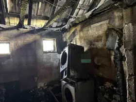 Evi 6’ncı kez yanarak kullanılamaz hale geldi
