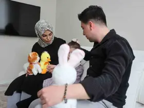 Evini ilaçlatan ailenin 2 yaşındaki kızları ölümden döndü