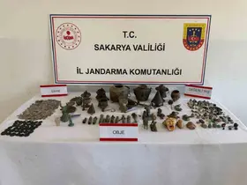 Evini kaçak müzeye dönüştüren şahıs yakalandı
