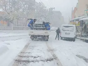 Eyyübiye Belediyesi ekiplerinin karla mücadelesi sürüyor
