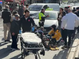 Fatih’te yolun karşısına geçmeye çalışan yaşlı kadına otomobil çarptı
