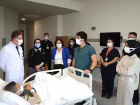 Fedakâr babadan oğluna en anlamlı hediye: 9 yaşındaki oğluna böbreğini verdi.
