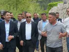Feke’de Sokak Sağlıklaştırma Projesi yerinde incelendi
