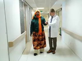 Felçli olarak geldi, ilk adımlarını Türkiye’de attı
