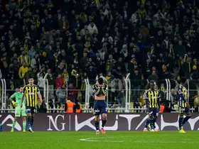 Fenerbahçe, evinde 4. kez puan kaybetti
