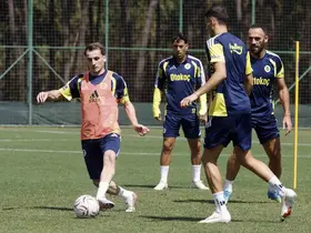 Fenerbahçe, Samsunspor maçı hazırlıklarını tamamladı
