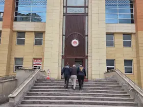 Firari hükümlü yakalanarak cezaevine gönderildi
