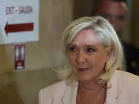 Fransa’da Marine Le Pen’e 3 yıl hapis ve 45 ay siyasi yasak
