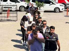 Fuhuş operasyonunda "meyveli" şifreleme oyununu polis bozdu
