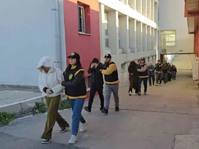 Fuhuş yaptıran masaj salonlarına operasyon: 14 tutuklama