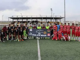 Futbol maçında "Kadına El Kalkamaz" farkındalığı
