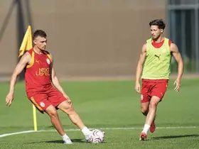 Galatasaray, günü çift antrenmanla tamamladı
