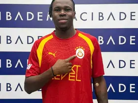 Galatasaraylı futbolcular sağlık kontrolünden geçti

