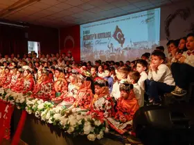 Gaziantep Kolej Vakfı’nda 25 Aralık Coşkusu
