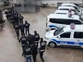 Gaziantep’te 162 litre sıvı metamfetamin ele geçirildi: 6 gözaltı
