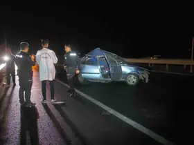 Gaziantep’te 2 otomobil çarpıştı: 1’i ağır 2 yaralı
